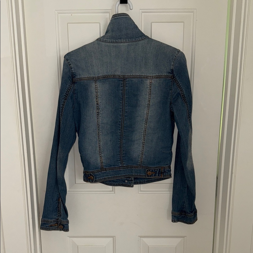 Hinge Denim Jacket - Picture 6 of 7